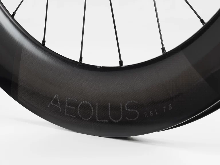 Aeolus RSL 75 TLR Disc Road Wheel（リアホイール） | トレック