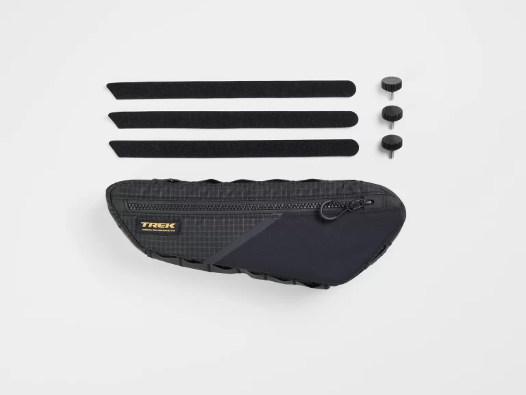 Adventure Triangleバッグ 1L